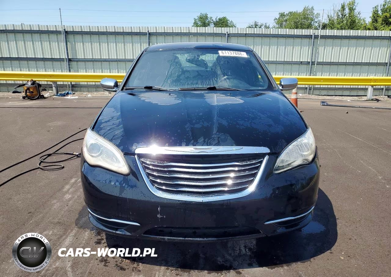 2013 Chrysler 200 Limited VIN:1C3CCBCG1DN505745 - 5