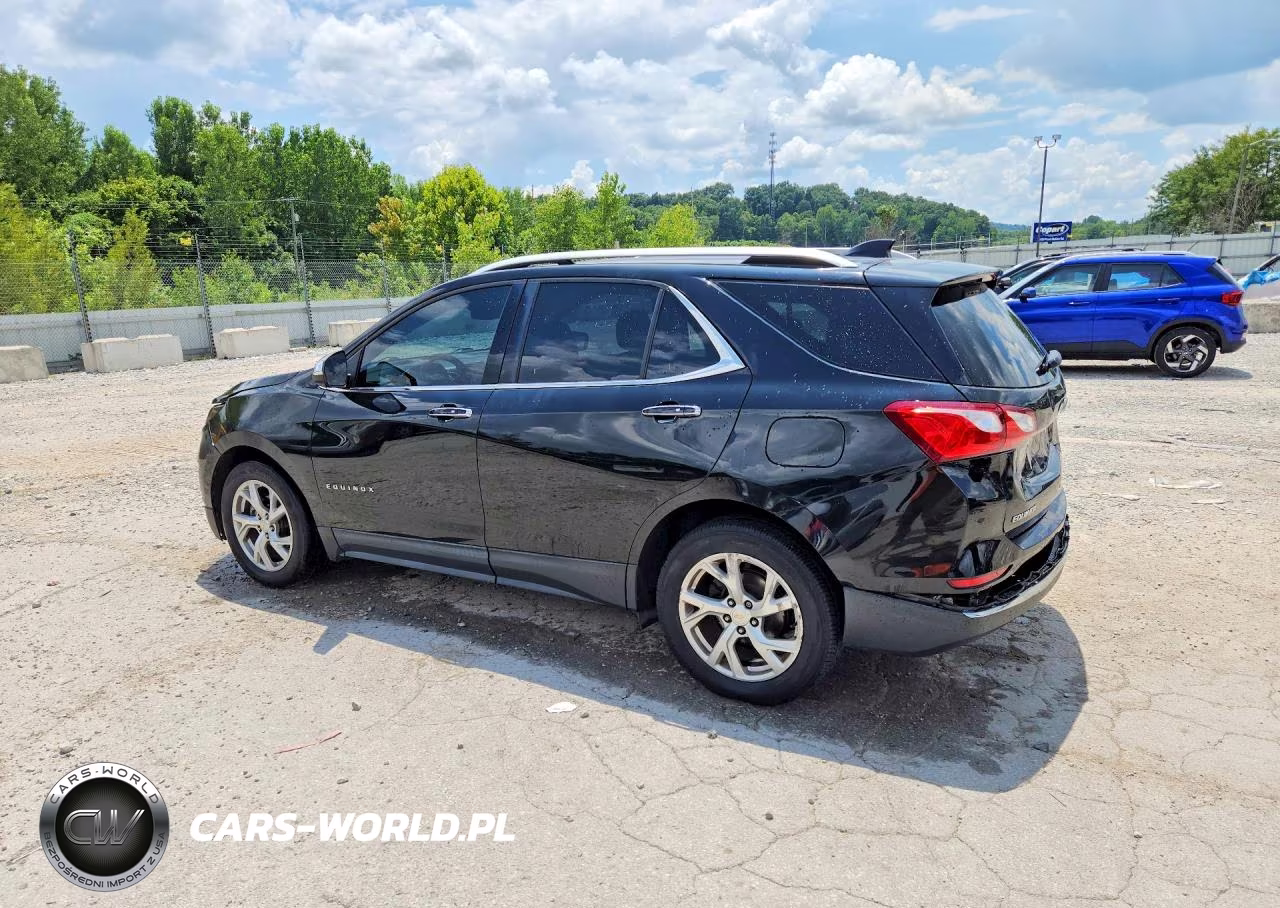 2018 Chevrolet Equinox Premier VIN:2GNAXMEV5J6230130 - 2