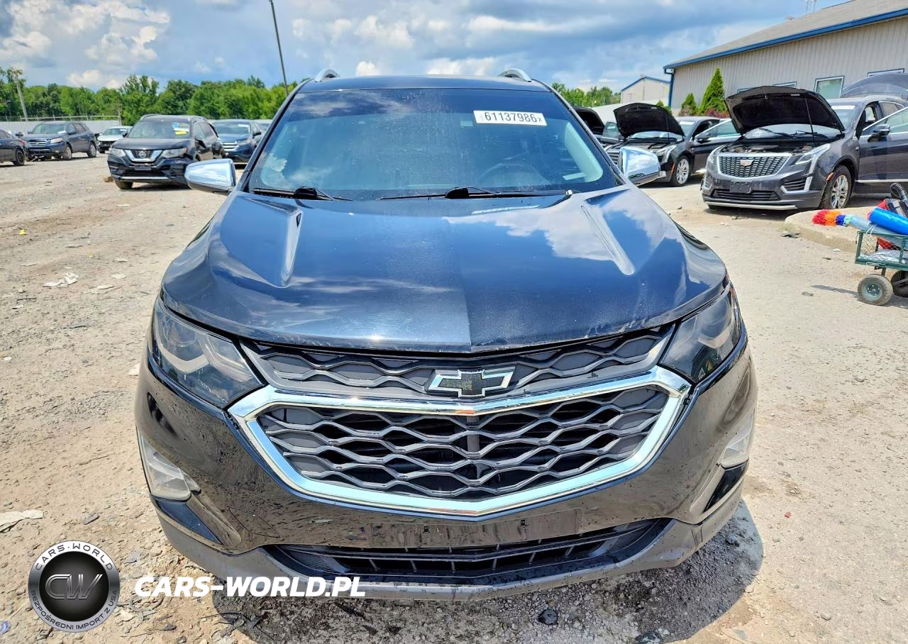 2018 Chevrolet Equinox Premier VIN:2GNAXMEV5J6230130 - 5