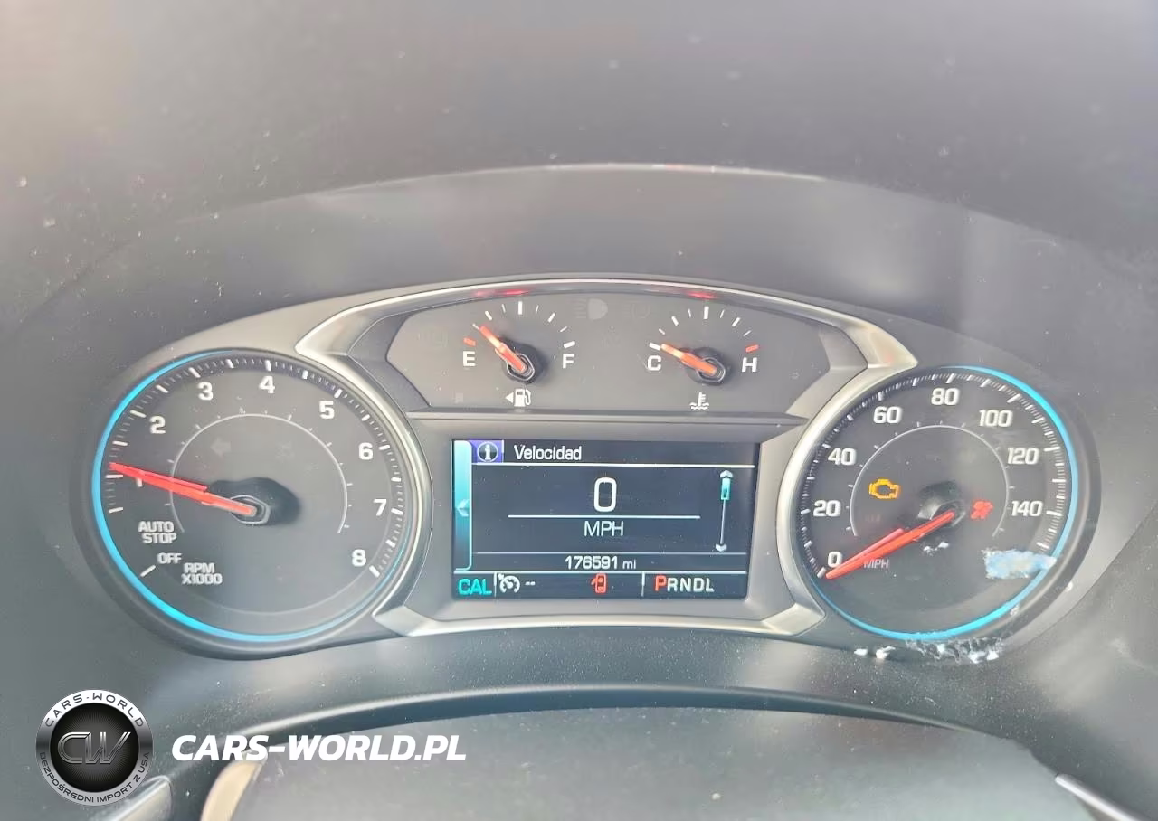 2018 Chevrolet Equinox Premier VIN:2GNAXMEV5J6230130 - 9