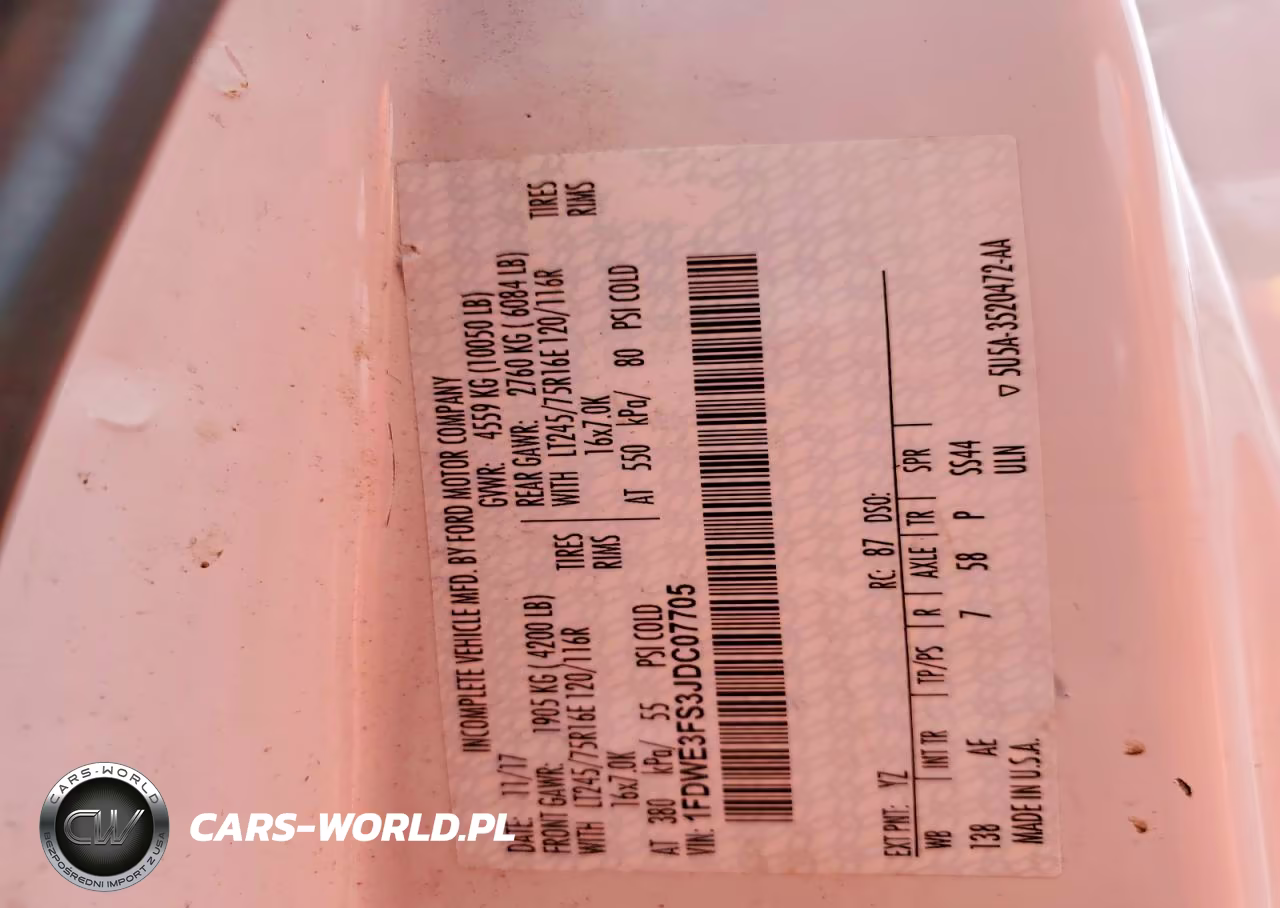 2018 Ford E350 Van With Bucket Lift VIN:1FDWE3FS3JDC07705 - 13