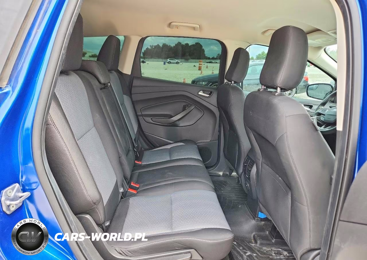 2019 Ford Escape Se VIN:1FMCU0GD6KUC52675 - 10