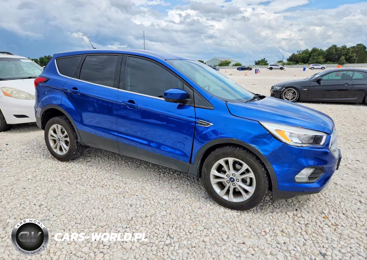 2019 Ford Escape Se VIN:1FMCU0GD6KUC52675 - 4