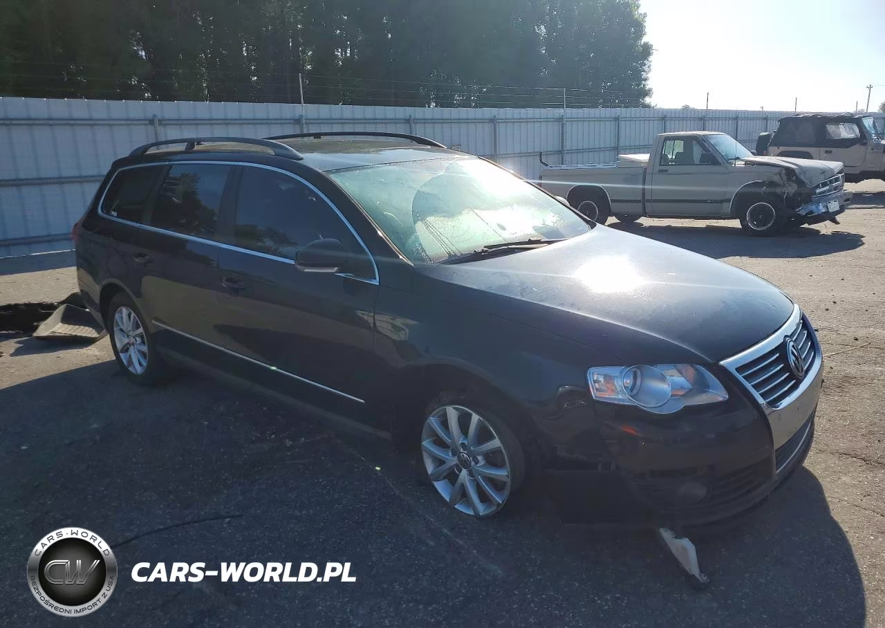 2008 Volkswagen Passat Wagon Lux VIN:WVWTK73C38E196648 - 4