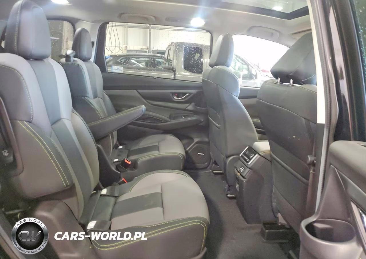 2024 Subaru Ascent Onyx Edition VIN:4S4WMAKD9R3449916 - 11