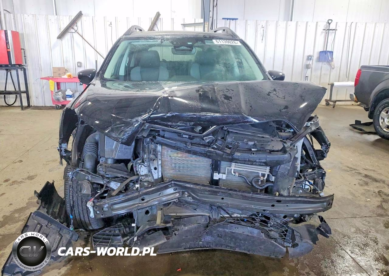 2024 Subaru Ascent Onyx Edition VIN:4S4WMAKD9R3449916 - 5