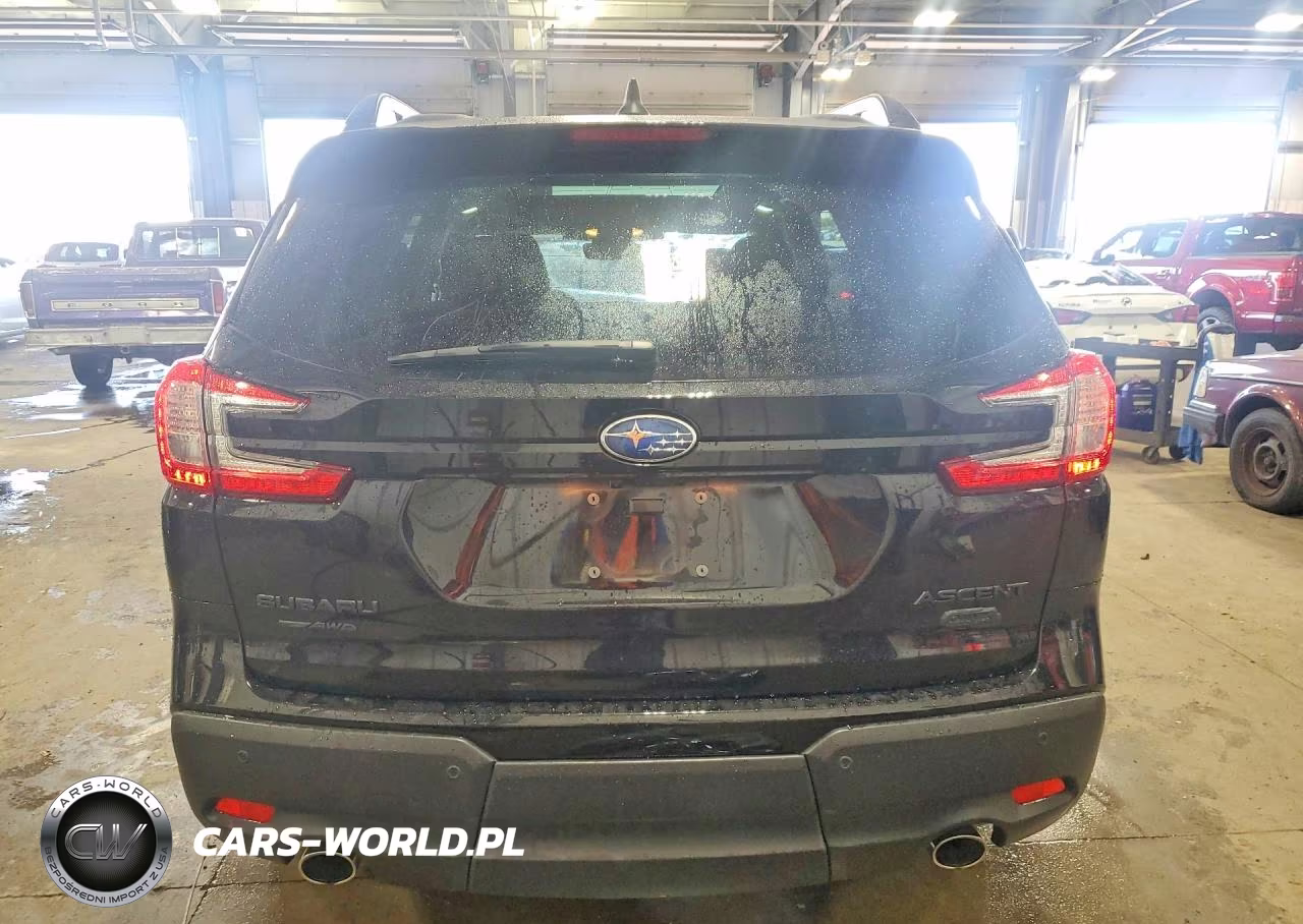 2024 Subaru Ascent Onyx Edition VIN:4S4WMAKD9R3449916 - 6