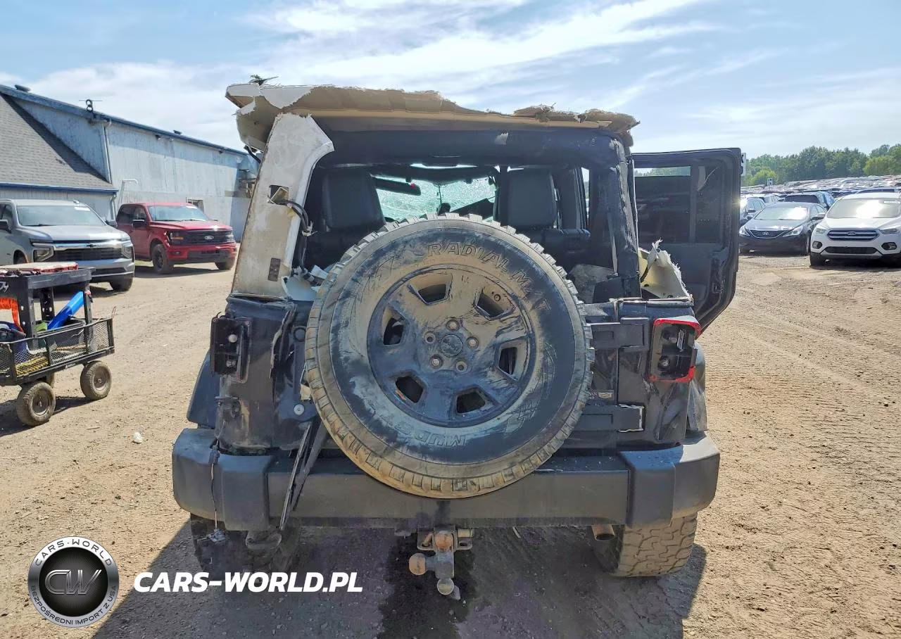 2016 Jeep Wrangler Unlimited Sahara VIN:1C4BJWEG0GL171354 - 6