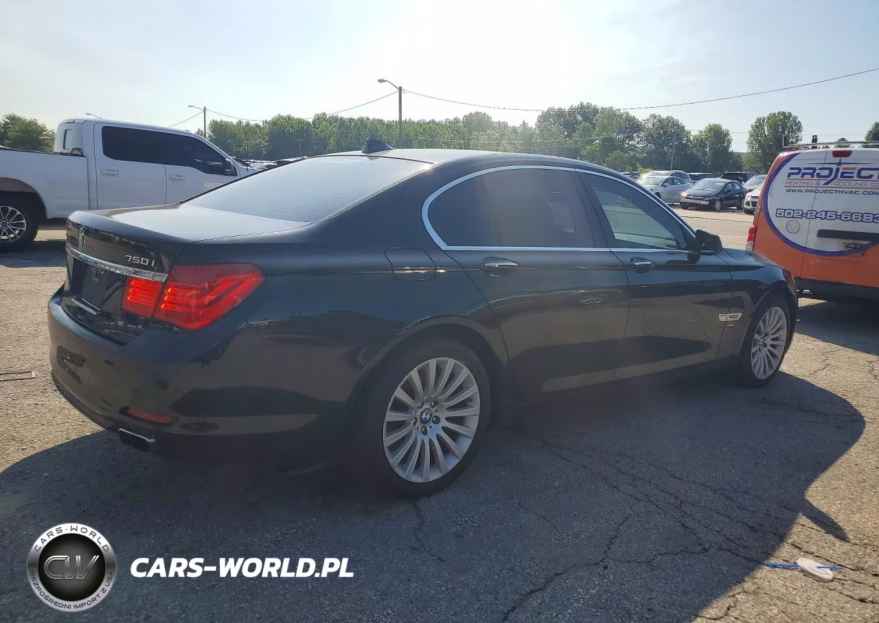 2010 BMW 750 I VIN:WBAKA8C55ACY35827 - 3