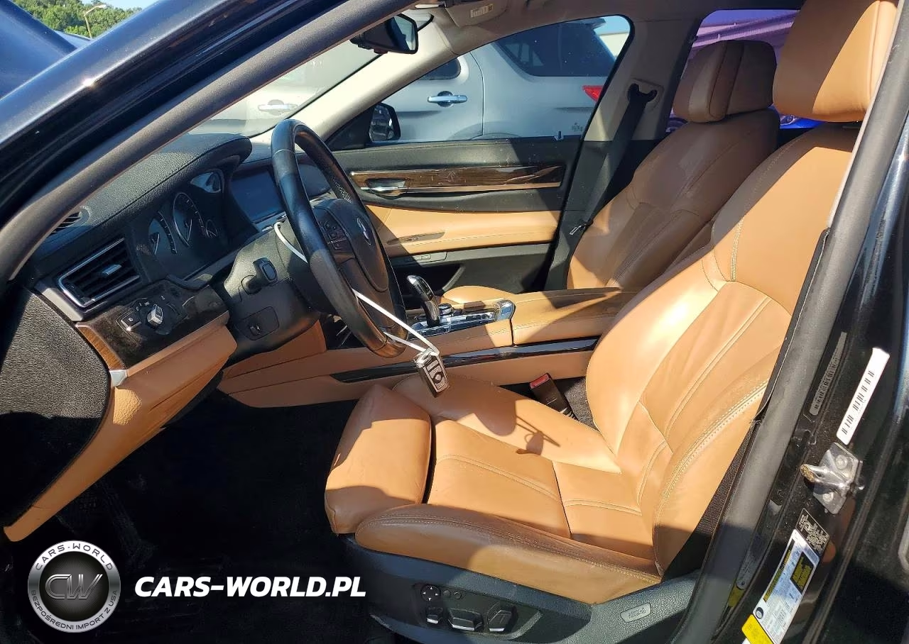 2010 BMW 750 I VIN:WBAKA8C55ACY35827 - 7