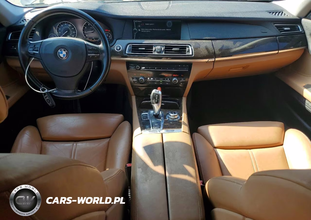 2010 BMW 750 I VIN:WBAKA8C55ACY35827 - 8