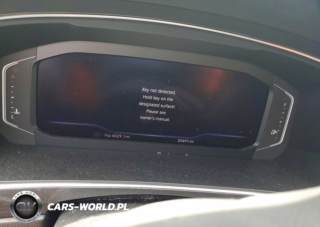 2019 Volkswagen Tiguan Se-Sel-Sel R-Line Jet-Black-Sel R-Line VIN:3VV2B7AX8KM120105 - 9