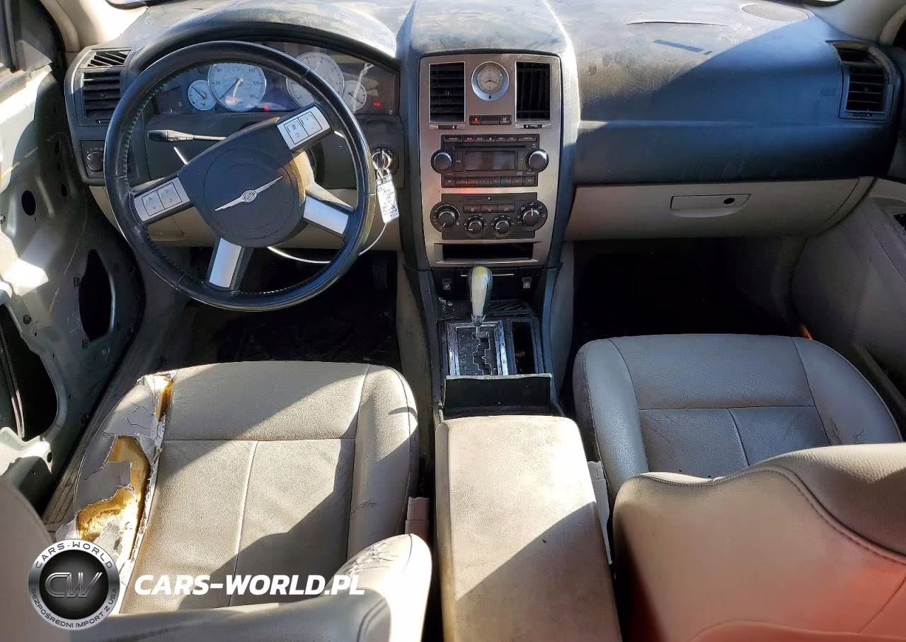 2006 Chrysler 300 Touring VIN:2C3KA53G36H190199 - 8