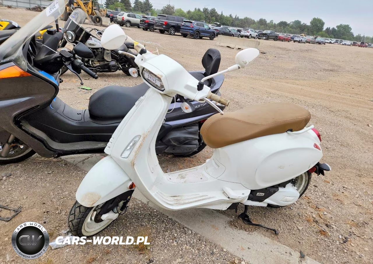 2023 Vespa Primavera-Sprint 150 VIN:ZAPM818GXP5803170 - 3