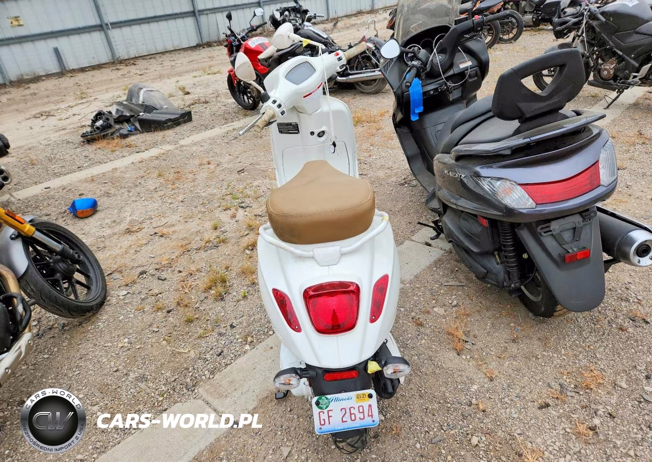 2023 Vespa Primavera-Sprint 150 VIN:ZAPM818GXP5803170 - 4