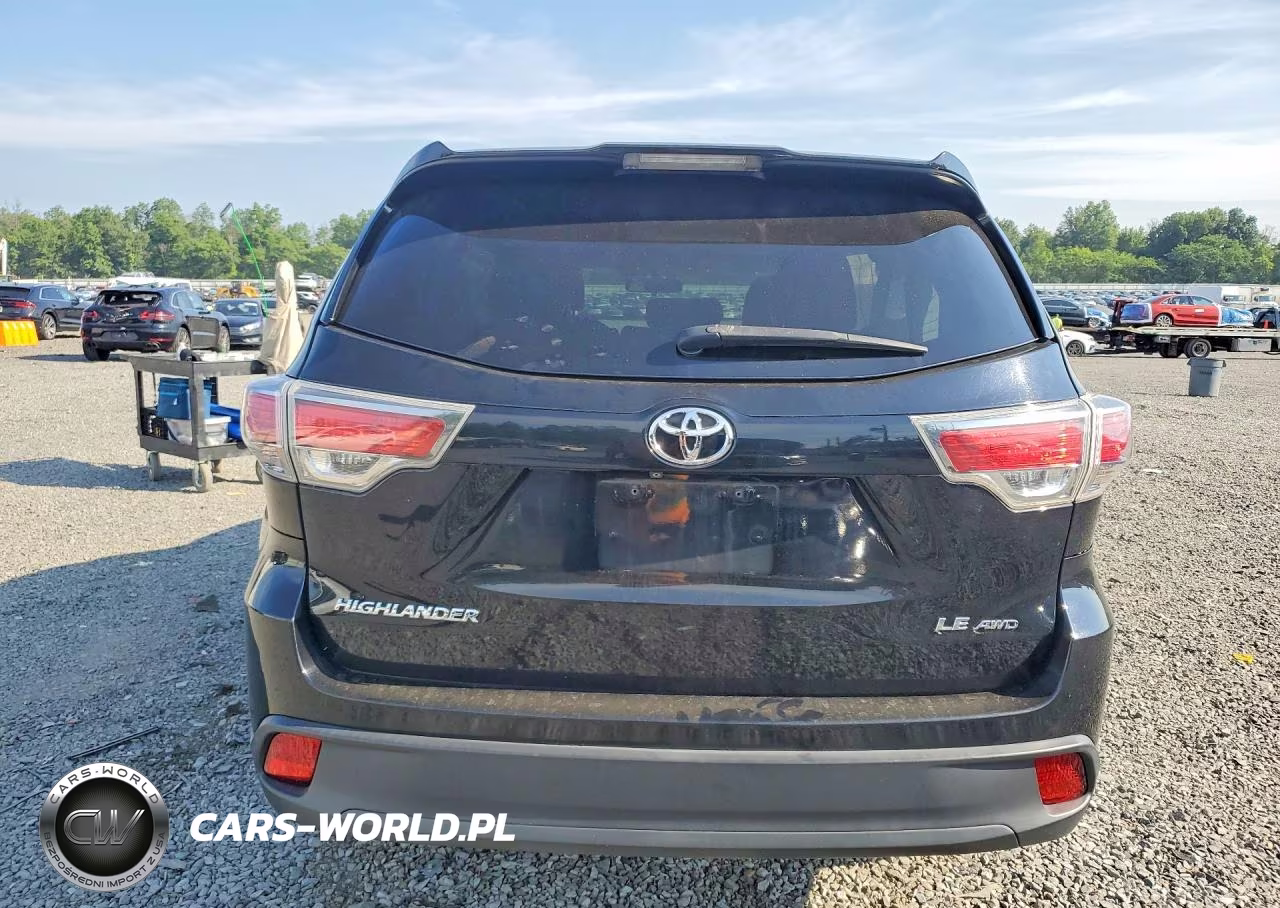 2014 Toyota Highlander Le VIN:5TDBKRFH7ES065422 - 6