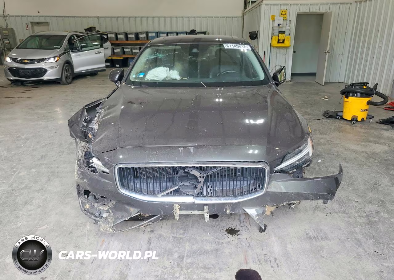 2019 Volvo S60 T6 Momentum VIN:7JRA22TK7KG005263 - 5