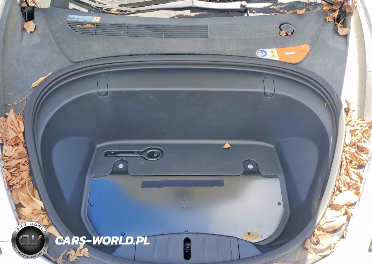 2018 Tesla Model 3 VIN:5YJ3E1EA1JF013218 - 11