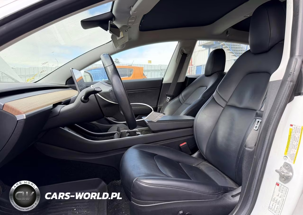 2018 Tesla Model 3 VIN:5YJ3E1EA1JF013218 - 7