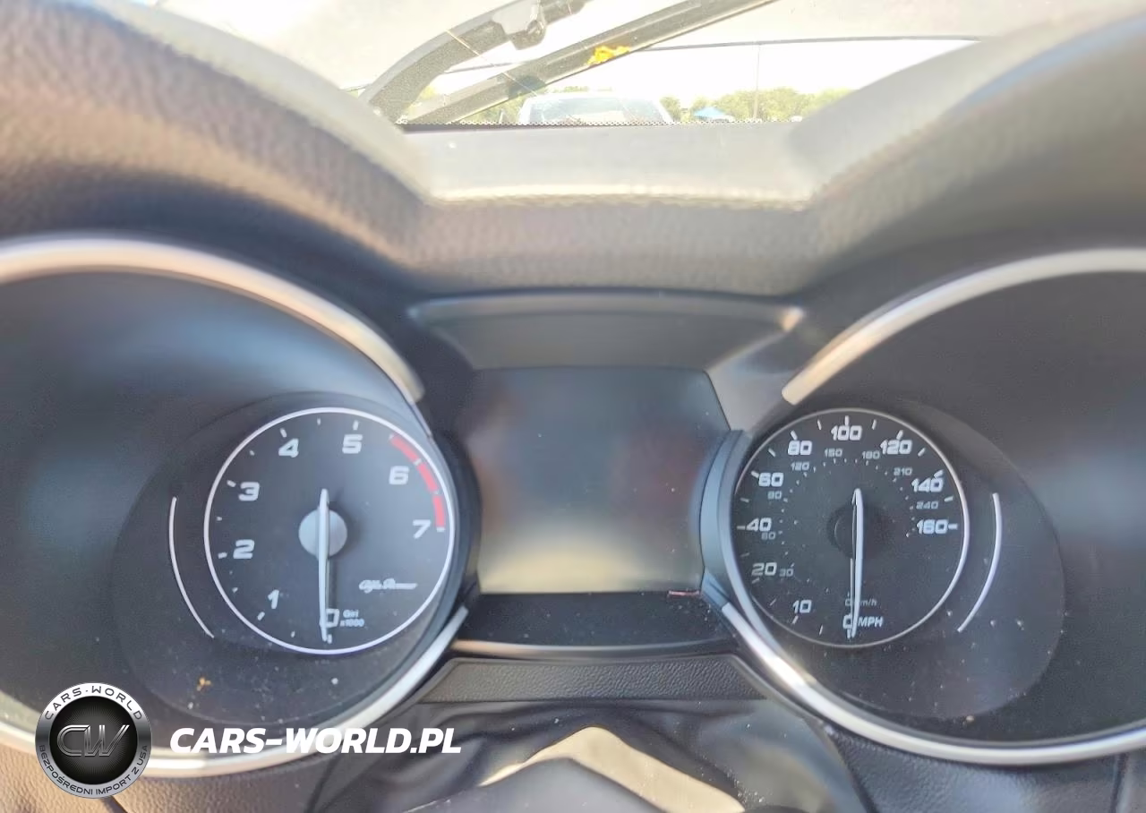 2022 Alfa Romeo Stelvio Ti VIN:ZASPAKBN1N7D39243 - 9