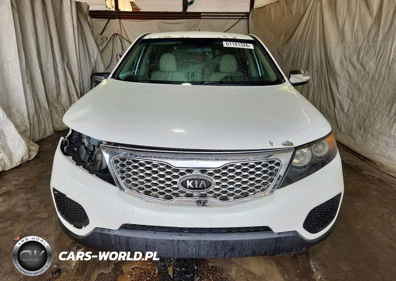 2012 Kia Sorento Lx VIN:5XYKTCA67CG221369 - 5