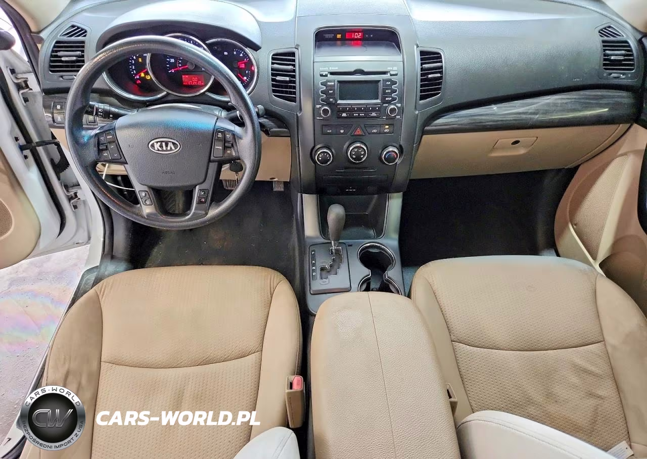 2012 Kia Sorento Lx VIN:5XYKTCA67CG221369 - 8
