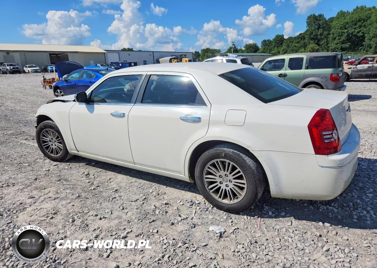 2010 Chrysler 300 Touring VIN:2C3CA4CD2AH105317 - 2