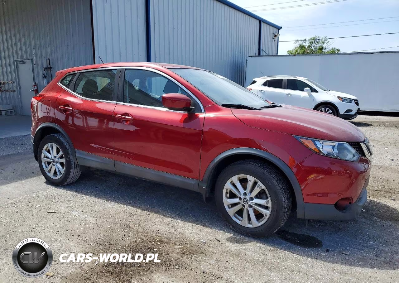 2019 Nissan Rogue Sport S VIN:JN1BJ1CR1KW331730 - 4