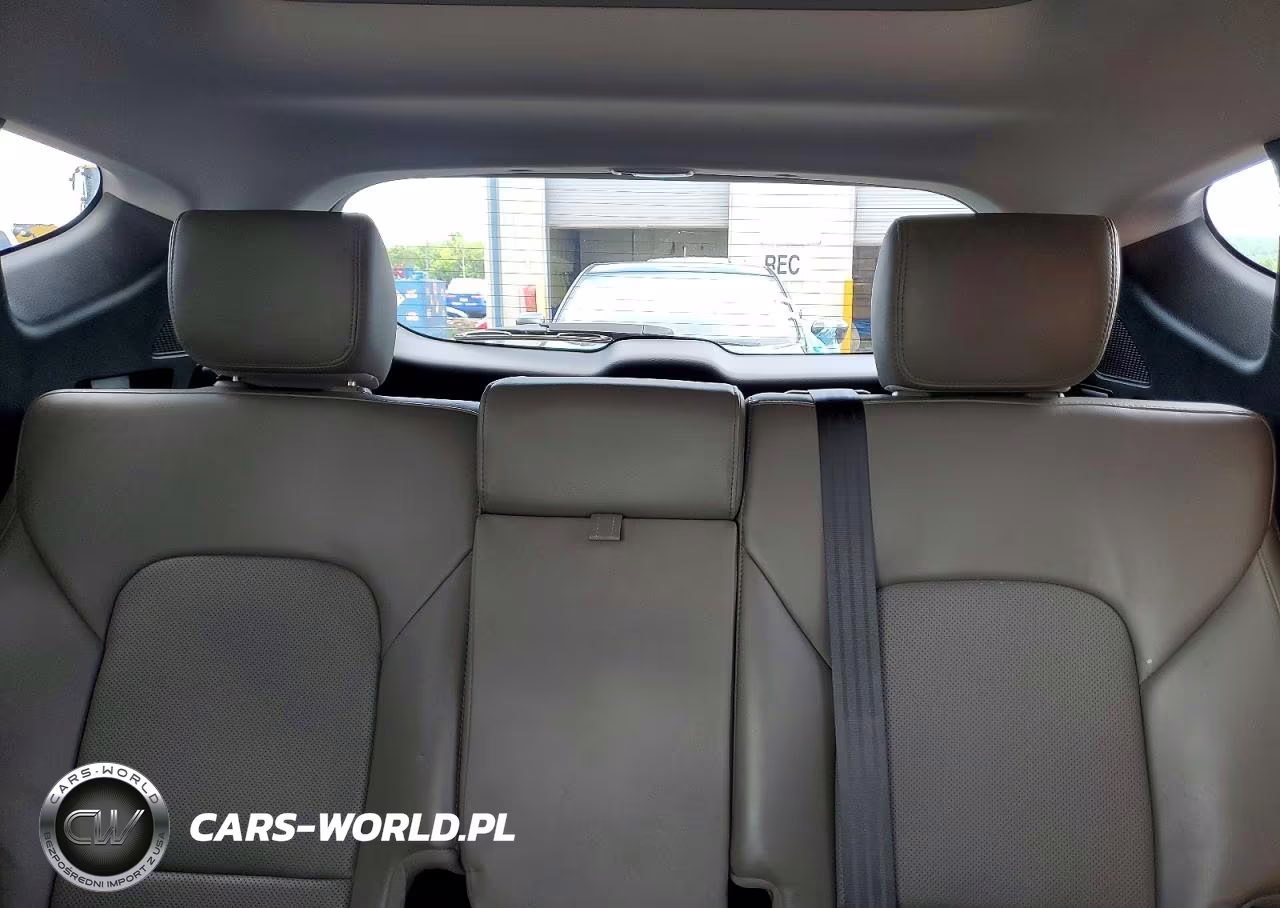 2018 Hyundai Santa Fe Sport 2.0T Ultimate VIN:5XYZWDLA8JG505488 - 10