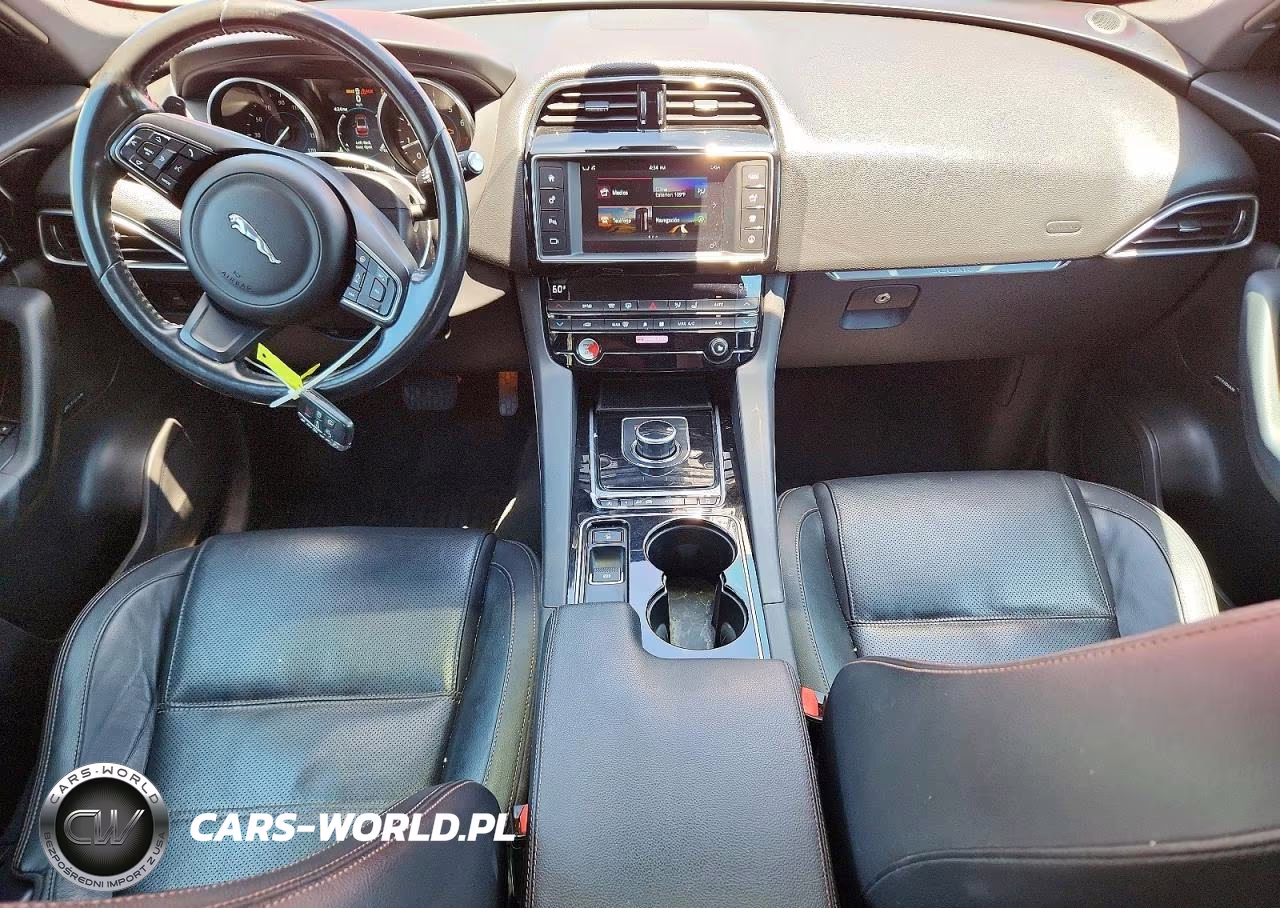 2017 Jaguar F-Pace Prestige VIN:SADCK2BV1HA894760 - 8