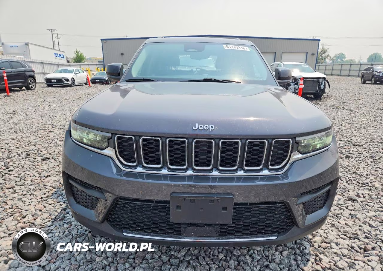 2022 Jeep Grand Cherokee Laredo VIN:1C4RJHAG7N8604085 - 5