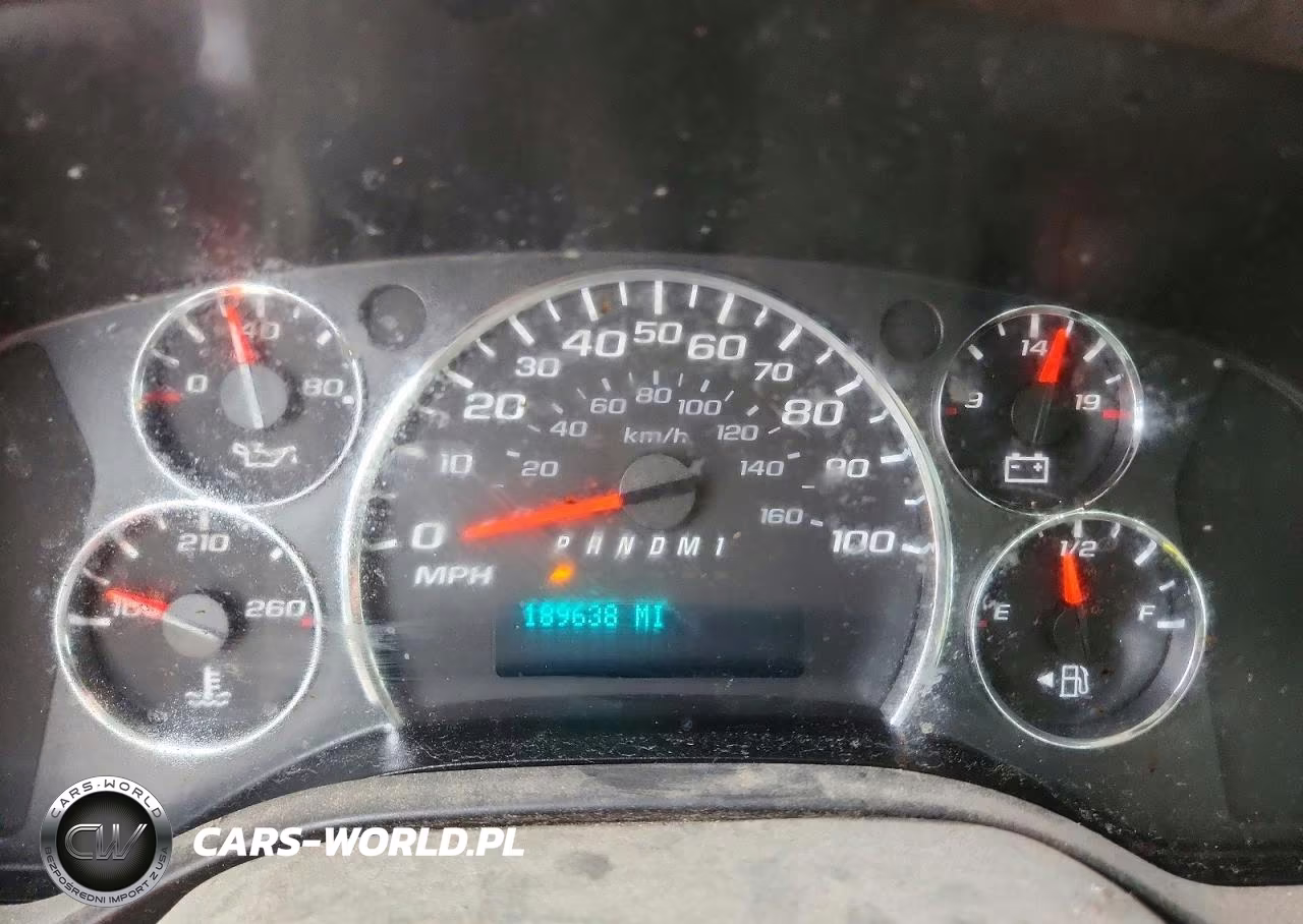 2027 Chevrolet Express 2500 Cargo Delivery Van VIN:1GCWGAFG5J1907578 - 9