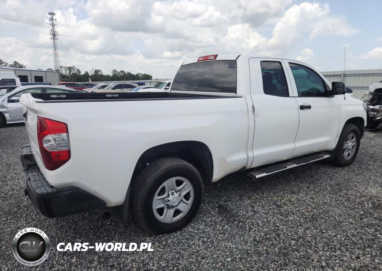 2018 Toyota Tundra Sr VIN:5TFRM5F15JX134035 - 3