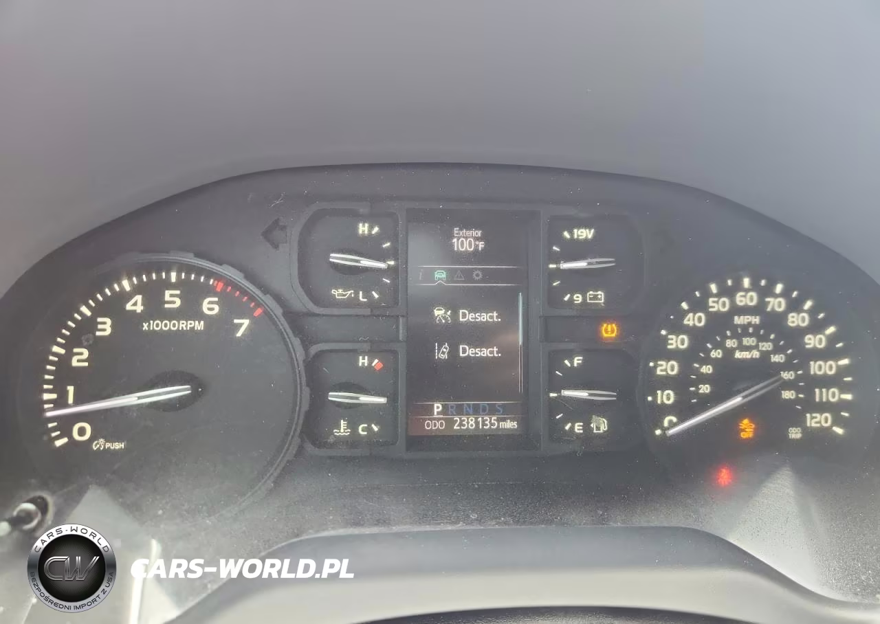 2018 Toyota Tundra Sr VIN:5TFRM5F15JX134035 - 9