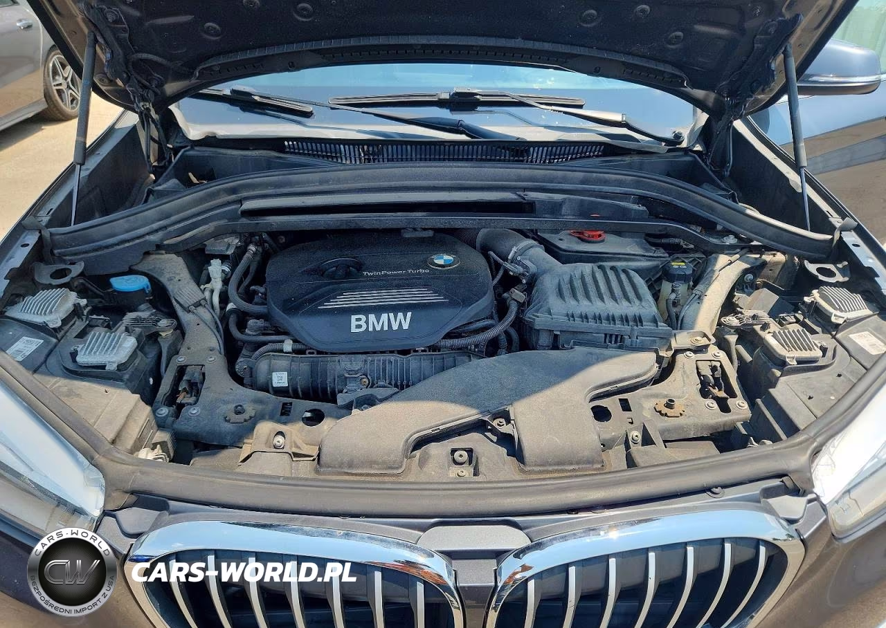 2018 BMW X1 xDrive28I VIN:WBXHT3C30J5K25396 - 12