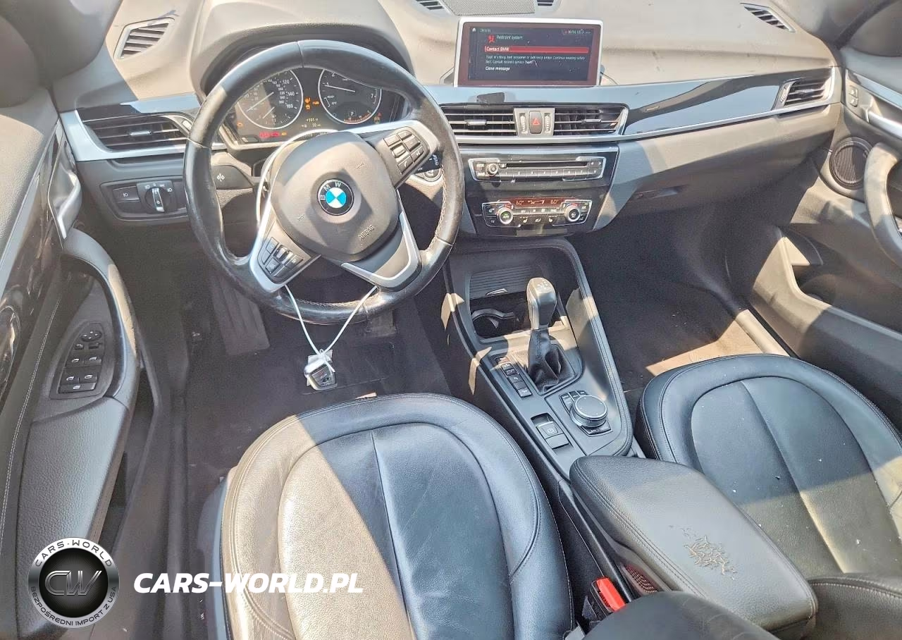 2018 BMW X1 xDrive28I VIN:WBXHT3C30J5K25396 - 8