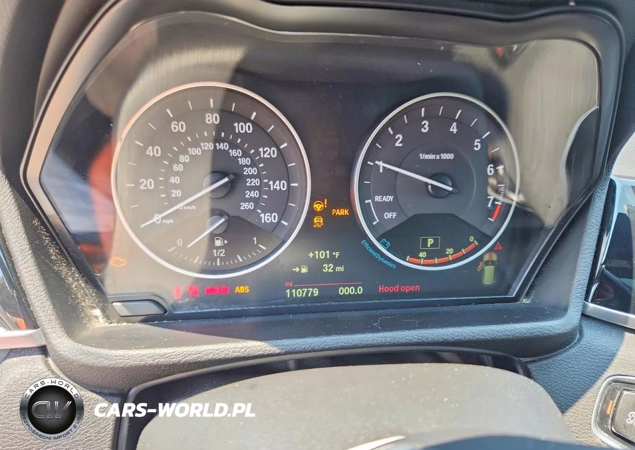 2018 BMW X1 xDrive28I VIN:WBXHT3C30J5K25396 - 9