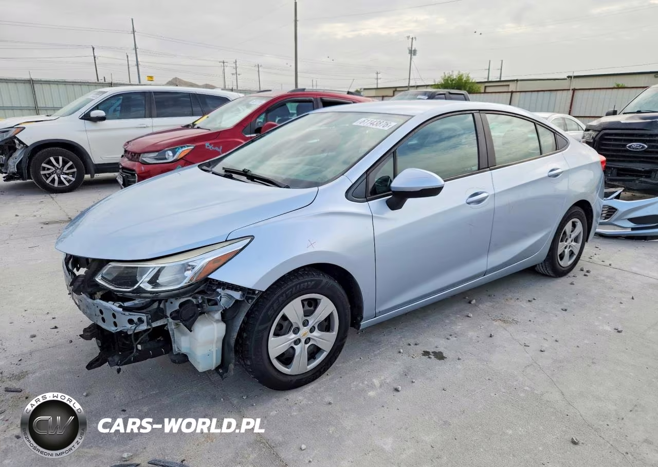 2017 Chevrolet Cruze Ls – zdjęcie 1 z 13
