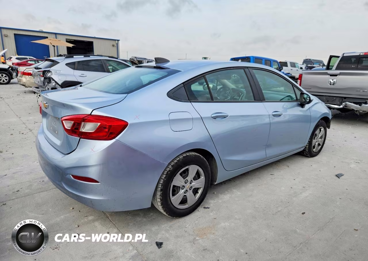 2017 Chevrolet Cruze Ls VIN:1G1BC5SM5H7268132 - 3