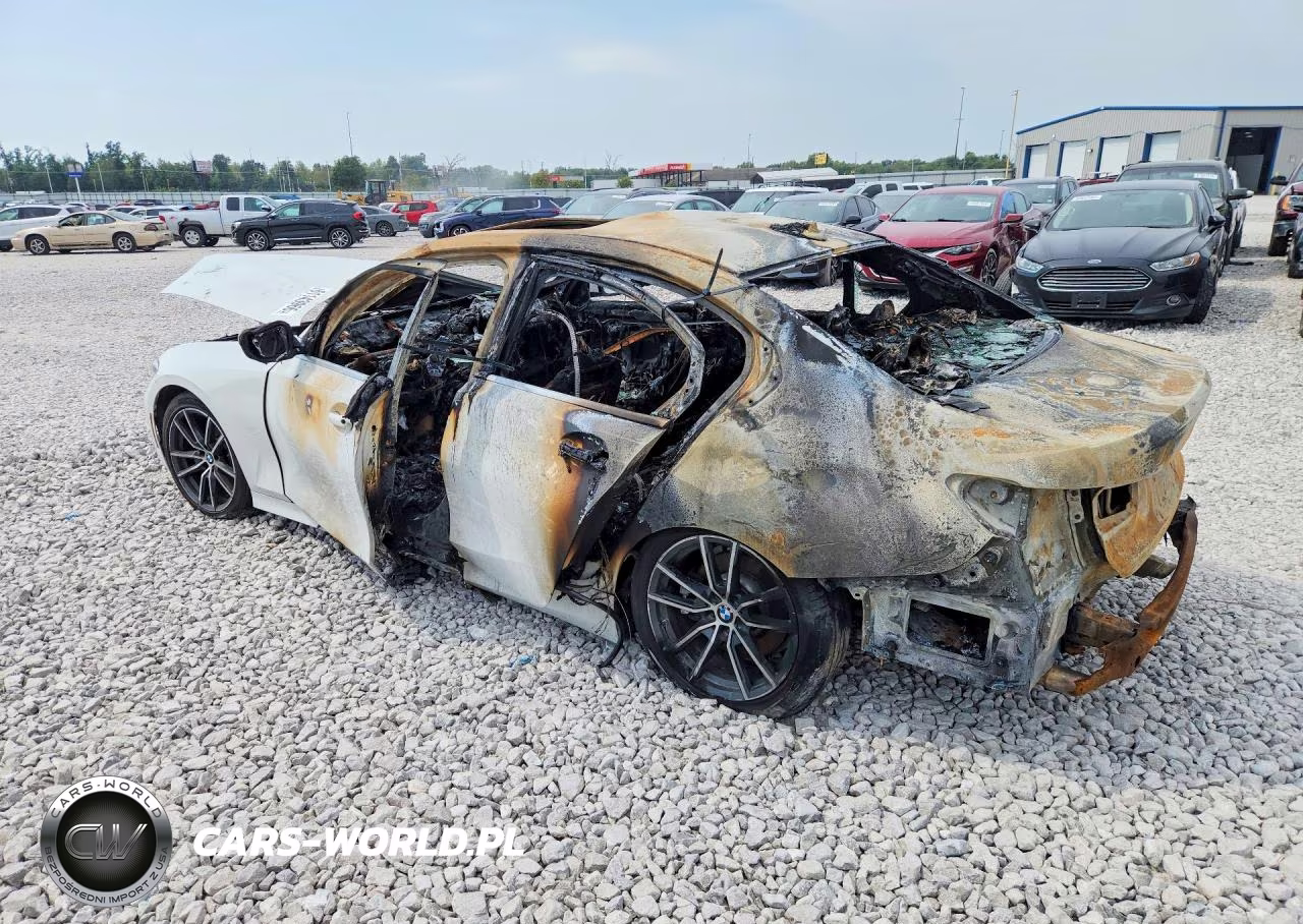 2020 BMW 330Xi VIN:3MW5R7J00L8B20696 - 2