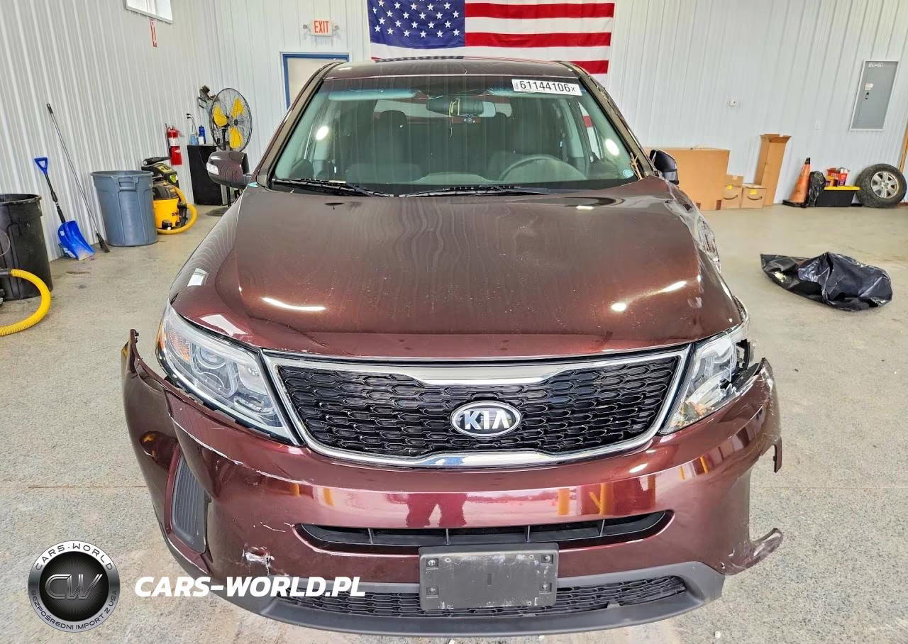 2014 Kia Sorento Lx VIN:5XYKT3A62EG527592 - 5