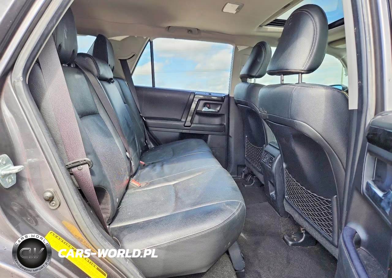 2020 Toyota 4Runner Nightshade Edition VIN:JTEBU5JR4L5771782 - 11
