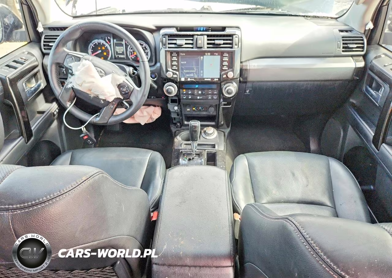 2020 Toyota 4Runner Nightshade Edition VIN:JTEBU5JR4L5771782 - 8