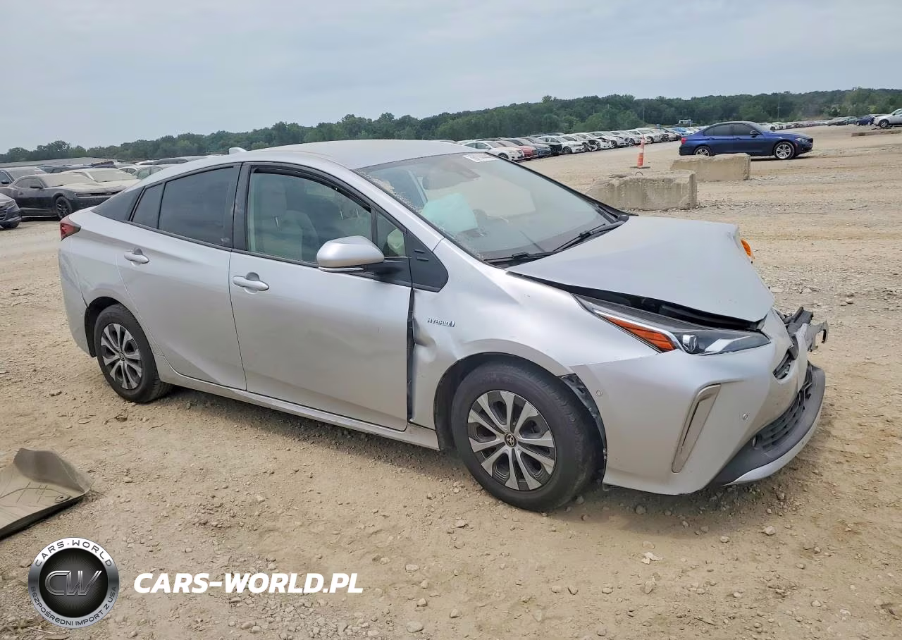 2022 Toyota Prius Xle Awd-E VIN:JTDL9MFU4N3035991 - 4