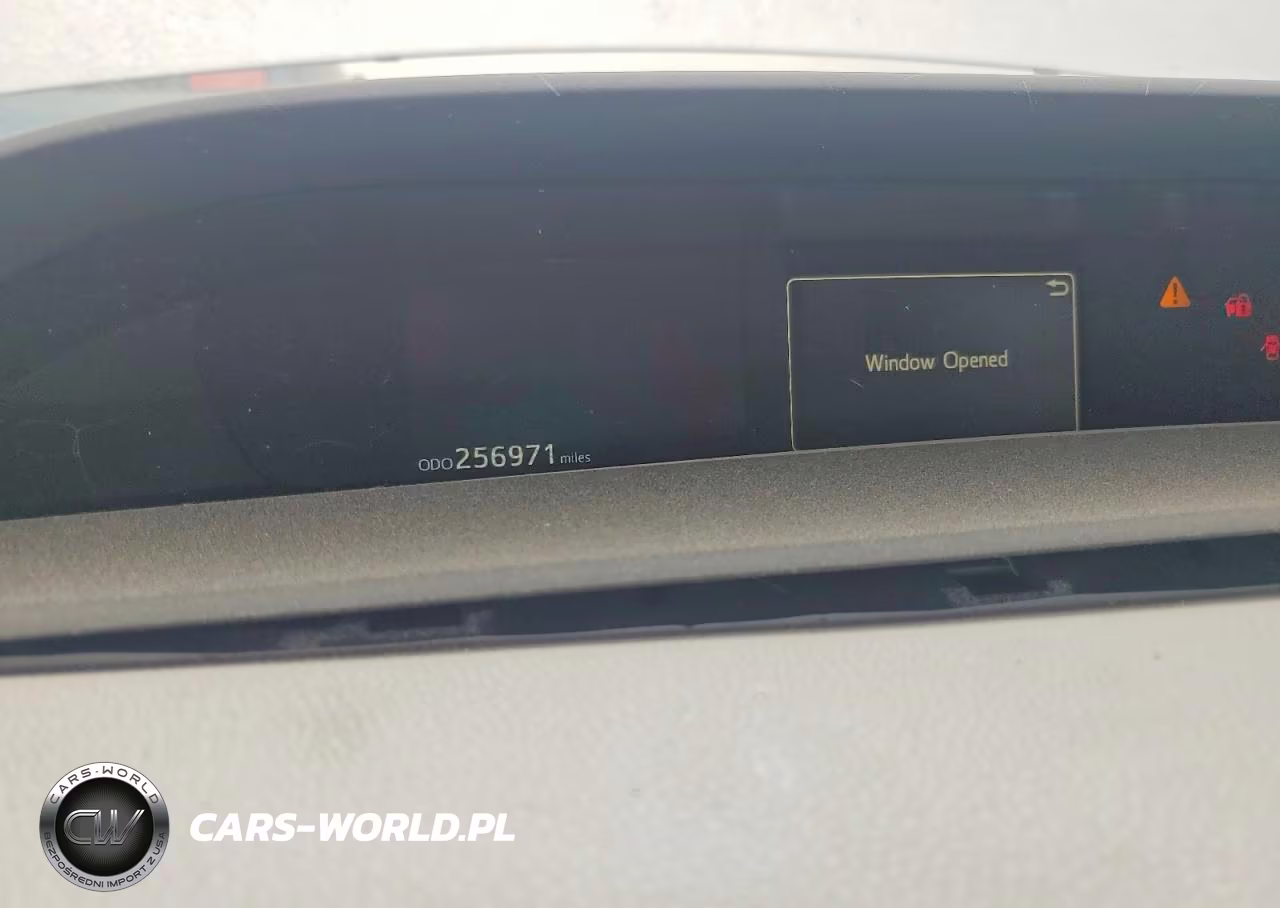 2022 Toyota Prius Xle Awd-E VIN:JTDL9MFU4N3035991 - 9