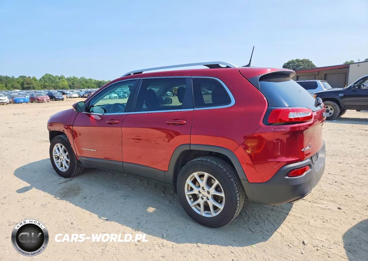 2017 Jeep Cherokee Latitude VIN:1C4PJMCS7HW504800 - 2