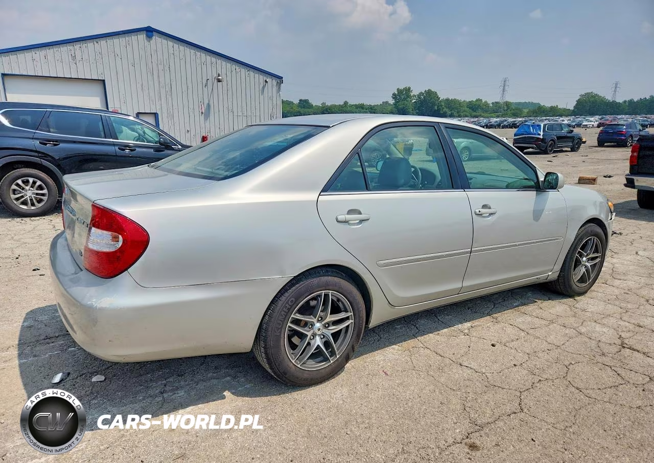 2002 Toyota Camry Xle V6 VIN:4T1BF30K52U506554 - 3