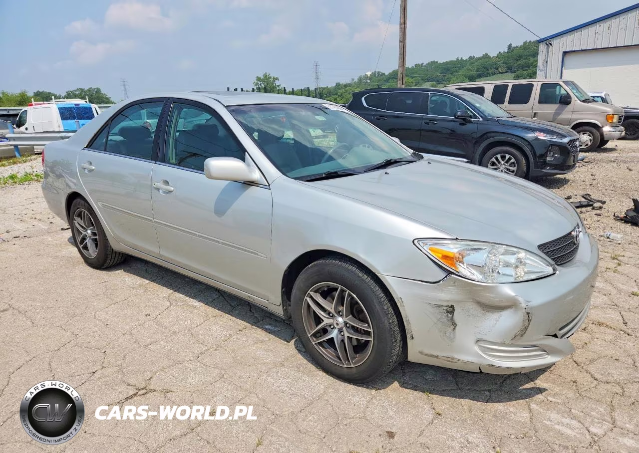 2002 Toyota Camry Xle V6 VIN:4T1BF30K52U506554 - 4
