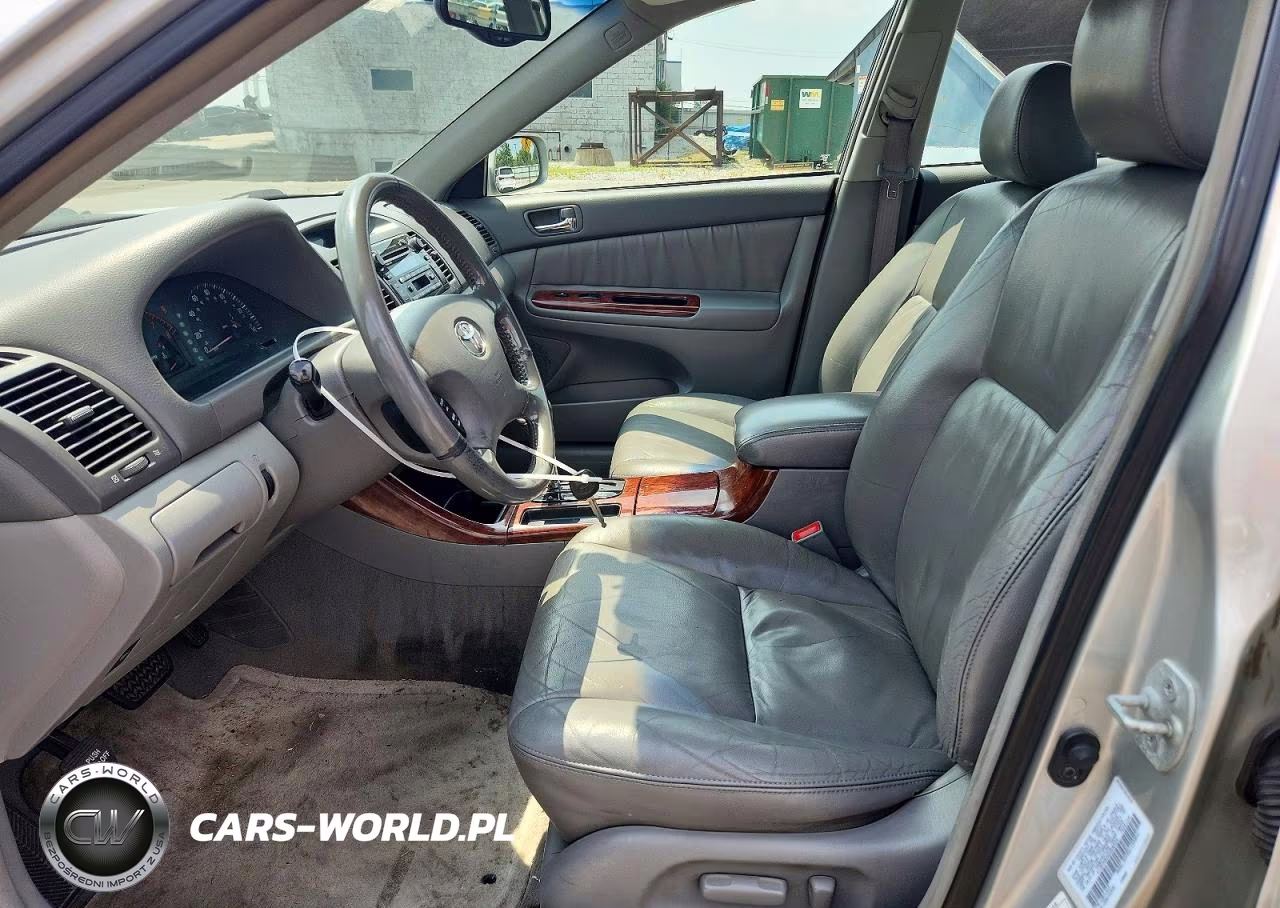 2002 Toyota Camry Xle V6 VIN:4T1BF30K52U506554 - 7