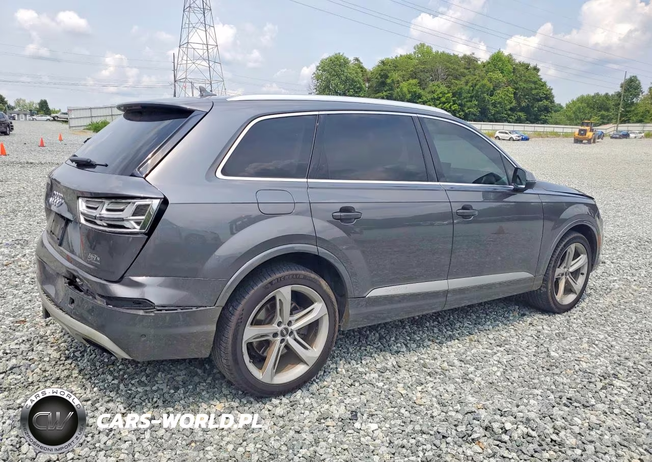 2019 Audi Q7 Prestige VIN:WA1VAAF70KD003550 - 3